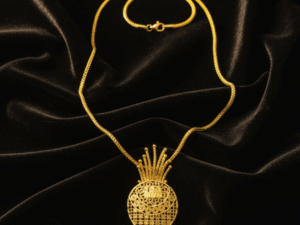 Long Chain with Pendon